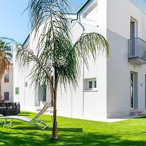 3b-mondello-apartments.palermohotels.org/